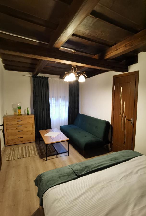 SóVárLak Sòvàrad Esterno foto